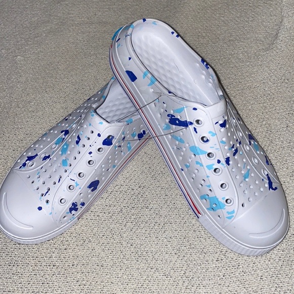 NWT Slide on Mule - Picture 1 of 9